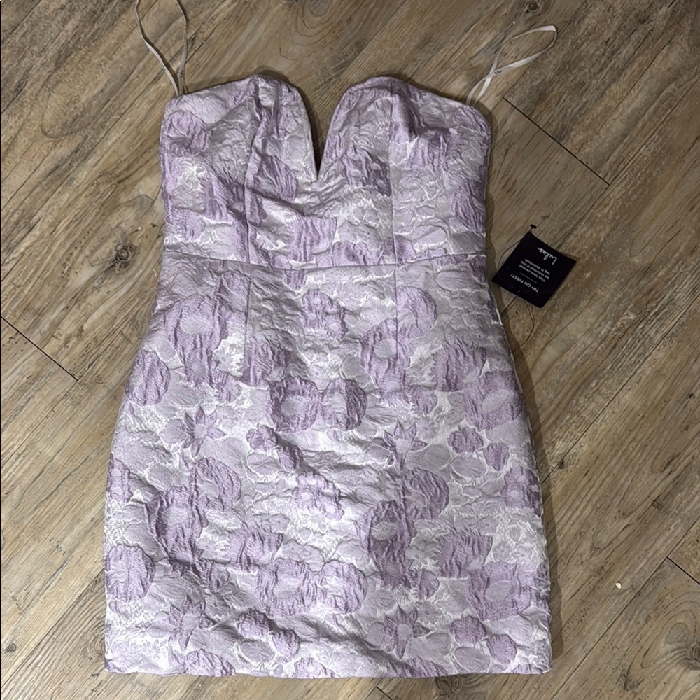 Elegant Lavender Floral Dress